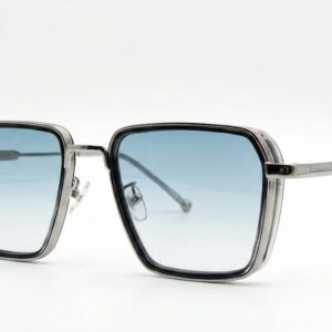 SKY SQUARE SUNGLASSES